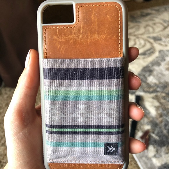 Accessories - Thread wallet iPhone 6/7/8 case